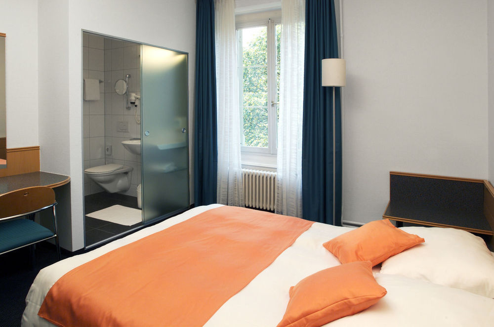 Continental Park Hotel 4*