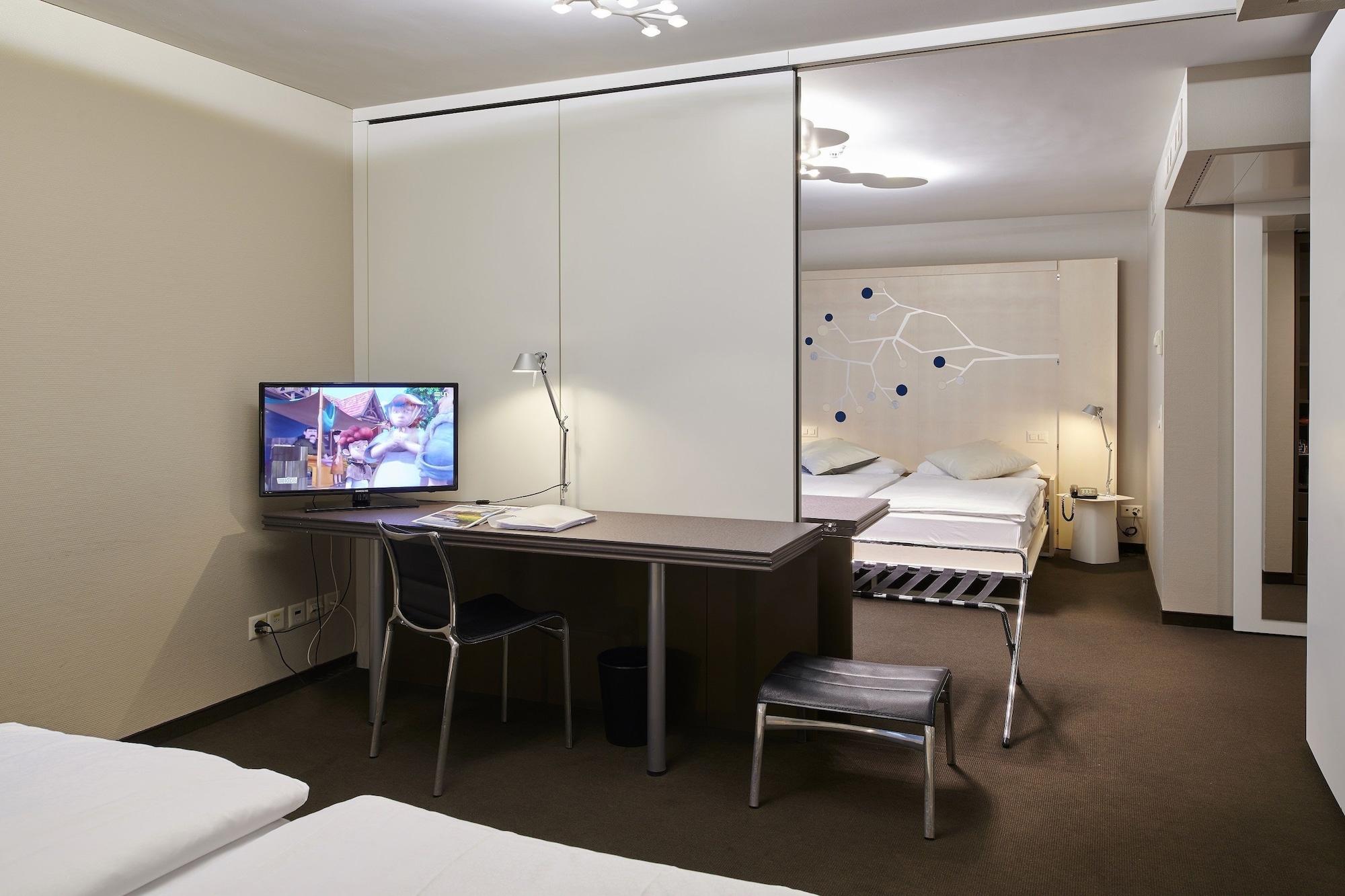 Hotel Continental Park 4*